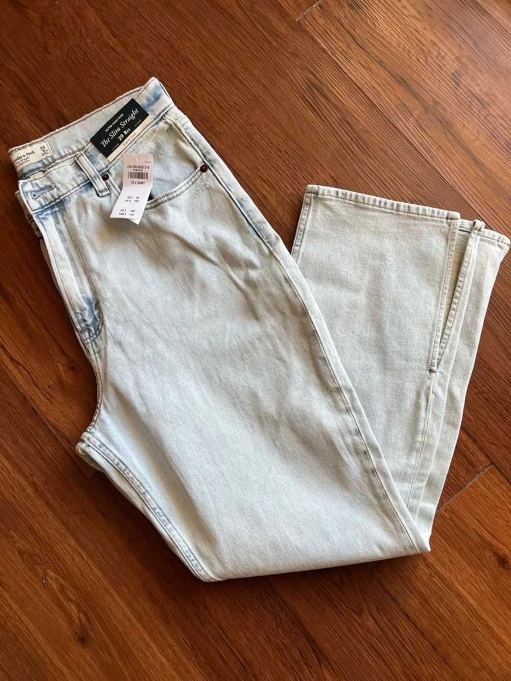 Abercrombie & Fitch Size 8XS Ultra High Rise Slim Straight Light Wash Jeans NEW